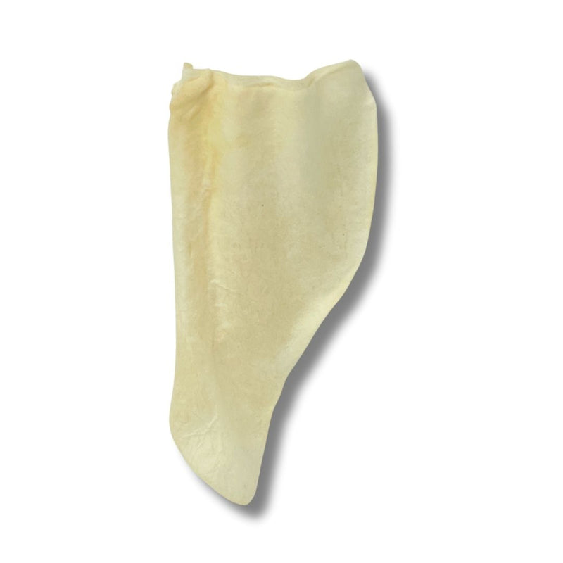 Load image into Gallery viewer, RMD Peak Treats - Jumbo Natural Cow Ears
