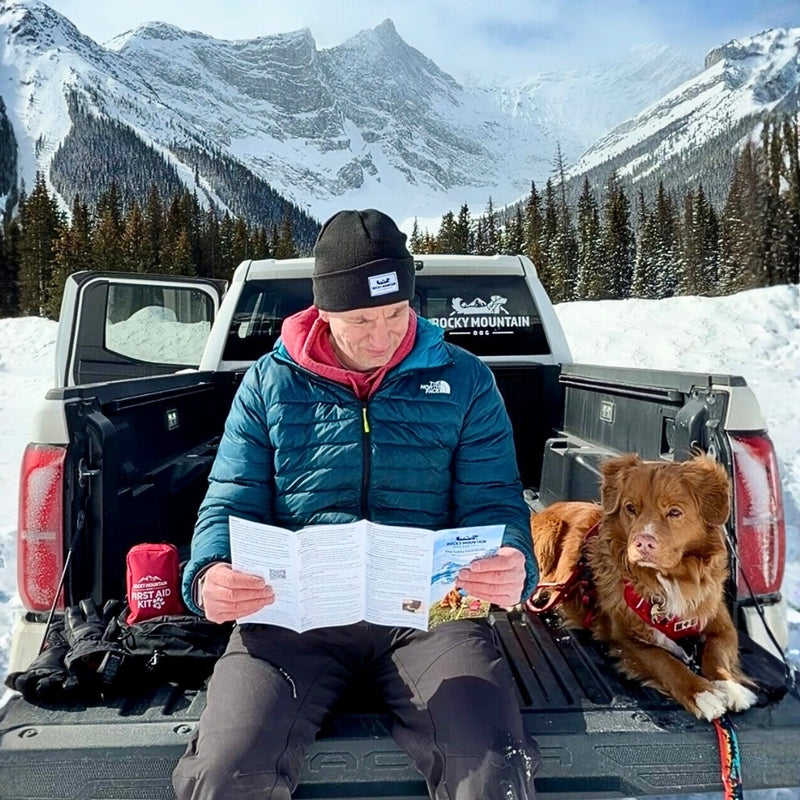 Load image into Gallery viewer, Dog Safety First Aid Field Guide
