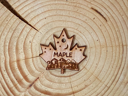 RMD Collar & Maple Leaf Wooden Tag Set