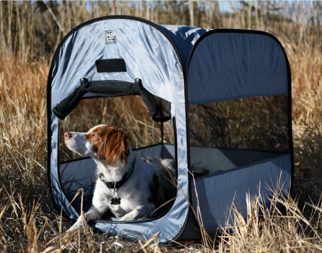 Pop up pet clearance tent